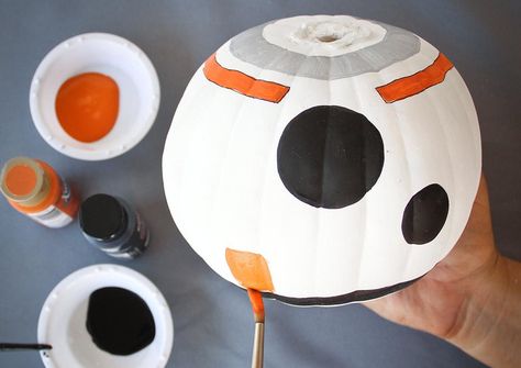 Pumpkin Decorating: 3 Disney Halloween How-Tos | Disney® Credit Cards Disney Pumpkin Decorating, Bb8 Pumpkin, Character Pumpkin Ideas, Storybook Character Pumpkins, Charlie Brown Pumpkin, Book Pumpkins, Storybook Pumpkin, Pumpkins Decorating, Book Character Pumpkins