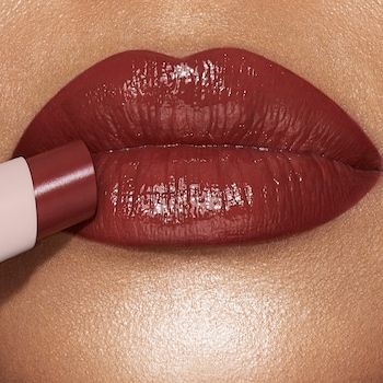 Bridesmaid Lip Color, Berry Lip Bridal Makeup, Bridal Lip Color, Nikah Makeup, Warm Makeup, Ryan Destiny, Burgundy Lips, Lip Sticks, Lip Combos