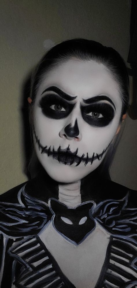 Jack The Pumpkin King Face Paint, Jack Makeup Nightmare Before Christmas, Jack Face Paint Halloween Makeup, Halloween Makeup Jack Skellington, Jack The Skeleton Face Paint, Jack Skellington Make Up Female, Jack Skellington Costume Makeup, Jake Skellington Makeup, Night Before Christmas Makeup