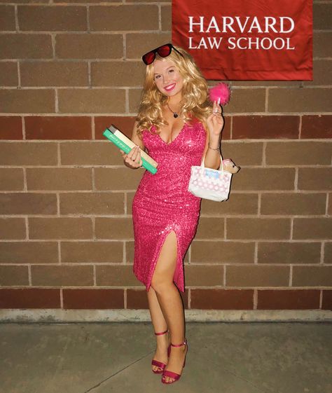 Legally Blonde Reese Witherspoon Elle Woods Halloween Costume Cosplay Halloween Costumes Legally Blonde, Ell Woods Halloween Costume, Halloween Costumes Elle Woods, Elle Woods And Warner Costume, Legally Blonde Outfits Halloween, Legally Blonde Costume Halloween, Sharpay Halloween Costume, Elle Woods Costume Halloween, Blond Costume Ideas