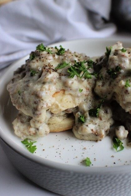 Recipes - Lauren's Latest Sage Sausage Gravy, Sage Gravy, Sausage Gravy Recipe, Sausage Biscuits, Sage Sausage, Homemade Biscuits, Biscuits And Gravy, Sausage Gravy, Gravy Recipes