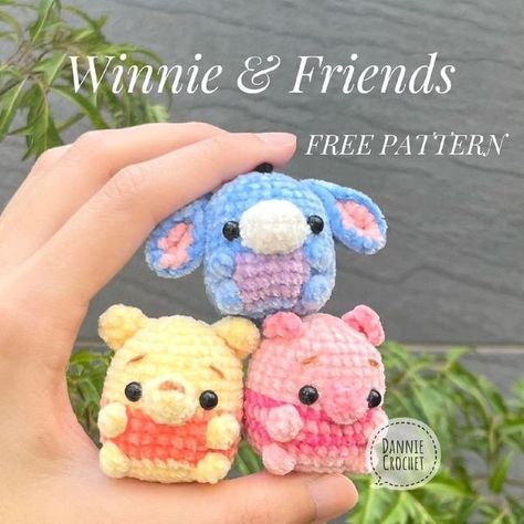 Velvet Yarn Amigurumi Free Pattern, Simple Crochet Amigurumi, Simple Amigurumi, Crocheted Animals, Easy Crochet Animals, Cozy Crochet Patterns, Velvet Yarn, Crochet Disney, Crochet Baby Toys