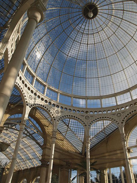 Glass Dome Architecture, Glass Dome Roof, Dome Window, Dome Architecture, Dome Room, Domed Building, Roof Dome, Dome Greenhouse, Dome Building