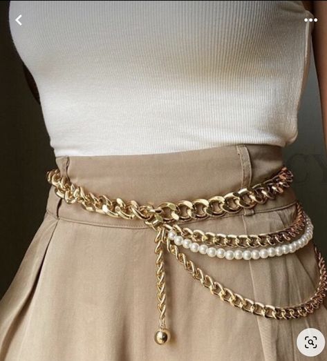 Gold Belt Outfit, Customised Clothes, Fashion 2025, Fancy Accessories, Trending Necklaces, Fashion Belts, Spring Fashion Trends, Chain Belt, New Fashion Trends