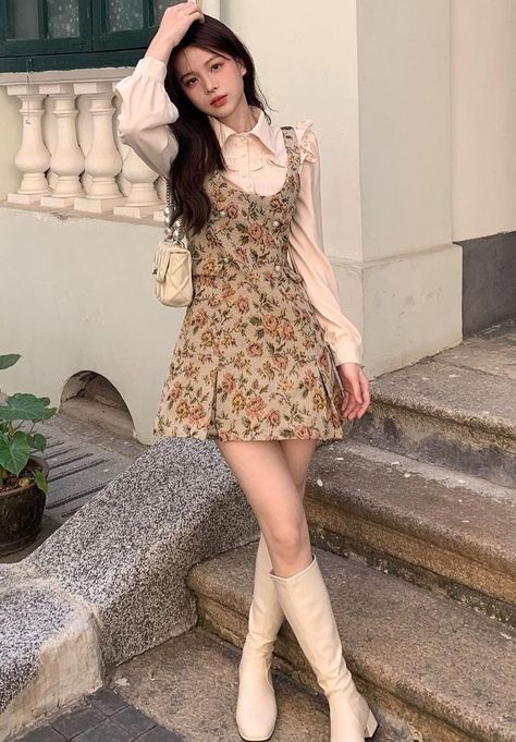 Spring Outfits Korea, Cute Spring Outfits, Cute Spring, Rilakkuma, Mua Sắm, Inspiration Mode, Korean Outfits, Casual Style Outfits, Lookbook Outfits