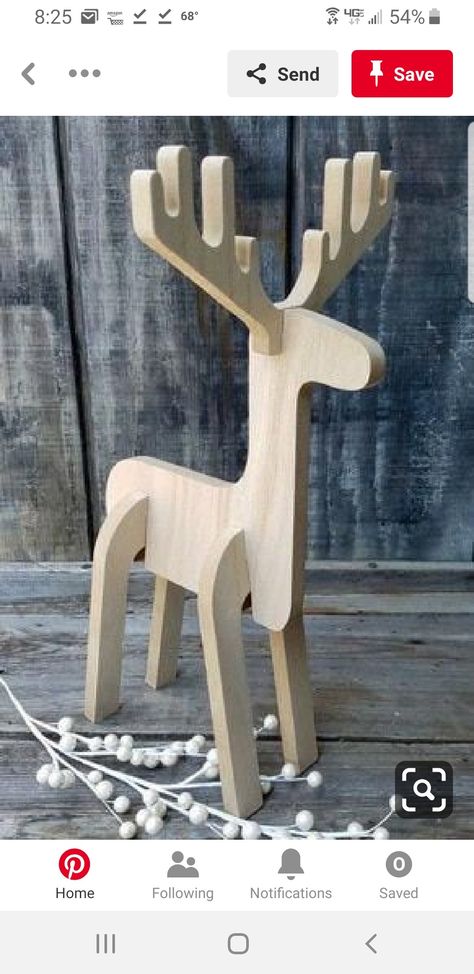 Wood Reindeer, Spring Wood Crafts, Wooden Christmas Crafts, Wooden Reindeer, Wooden Christmas Decorations, Christmas Holiday Decor, Christmas Tradition, Christmas Décor, Christmas Wood Crafts