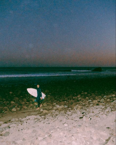 #surf #aesthetic Surf Town Aesthetic, Surf Punk Aesthetic, Night Surfing, Surf Punk, Surf Town, Town Aesthetic, Surf Aesthetic, To Be Human, Punk Aesthetic