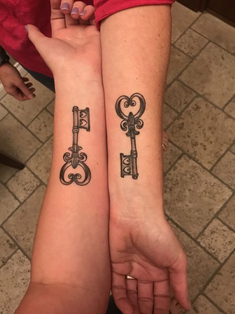 Mother/Daughter Key Tattoo Tattoos Matching, Key Tattoos, Key Tattoo, Temporary Tattoo, Print Tattoos, Paw Print Tattoo, Mother Daughter, Paw Print, Henna