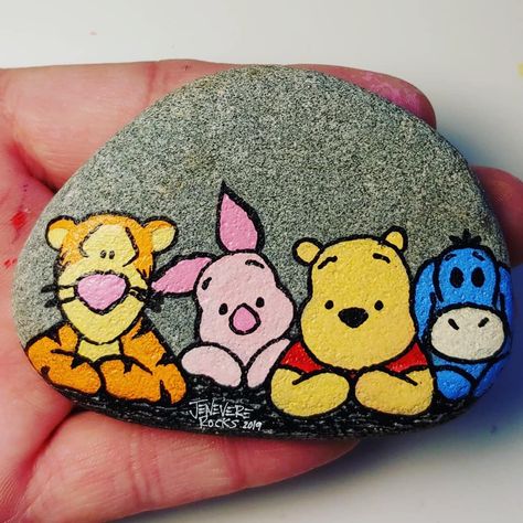 Jenevere Rocks on Instagram: “Winnie the Pooh & friends Painted with @pintar.artsupply paint pens. Sealed with art resin after picture was taken. This one is for a…” Billy B, Posca Marker, Diy Rock Art, Friend Painting, Painted Rock Animals, Pooh And Friends, Stone Art Painting, Painted Rocks Kids, Painted Rocks Craft