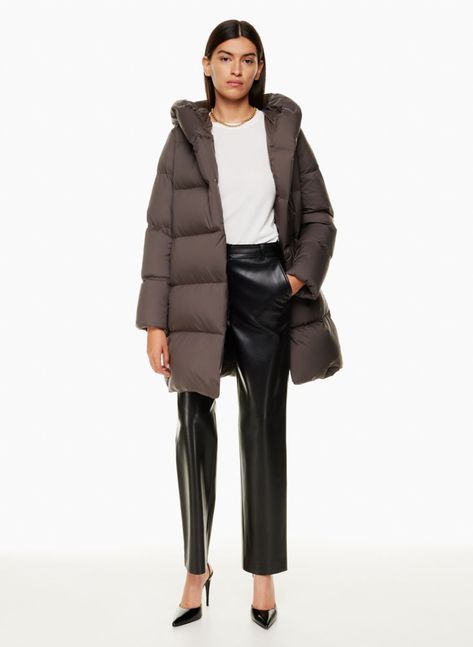 Women's Puffers Super Puff Aritzia Outfit, Aritzia Outfit Winter, Super Puff Aritzia, Super Puff Mid, Aritzia Outfit, Aritzia Super Puff, Puffer Jackets For Women, The Super Puff, Puffer Jacket Style