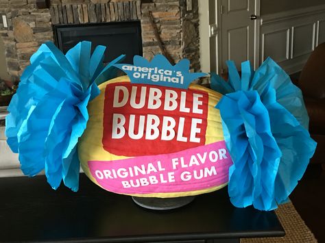 2015 Bubble Gum Pumpkin, Bubble Gum Pumpkin Decorating, Double Bubble Pumpkin, Dubble Bubble, Faux Pumpkins, Pumpkin Halloween Decorations, Halloween Crafts For Kids, Halloween Town, Painted Pumpkins