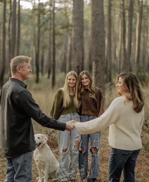 Family Poses 4 People, Posing Family Of 4 Adults, Older Sibling Poses Family Portraits, Family Pictures In November, Outdoor Family Photos Adults, Family Christmas Pictures Teenagers, 5 Kids Family Pictures, Family Of 4 With Teenagers Picture Poses, Family Photos With Middle Schoolers