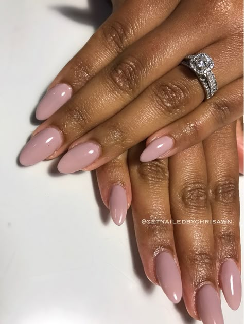 Natural Nails Gel Polish, Nude Nails Natural, Pink Nude Nails, Dark Skin Nail Polish, Natural Nails Gel, Nails Gel Polish, Unghie Sfumate, Kutek Disney, Nails Natural