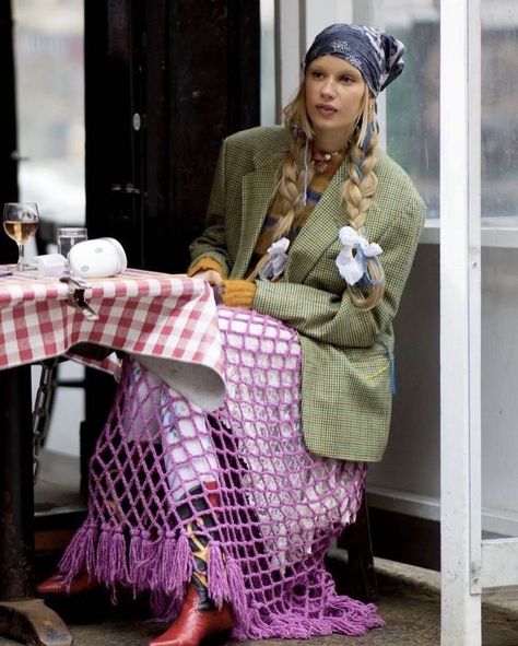 𝓜𝓸𝓷𝓭𝓪𝔂 #knitspo - Don’t you just love how she layers the mesh dress over her billowing skirts but the tailored blazer polishes it all off and turns the hippy into a bohemian? 😍 LOVE THIS LOOK! . . . . #mondaymindset #knitstyle #cosyfashion #streetstyleinspo #colourpopme #rutt Mesh Layered Outfit, Blazer Layering, Layered Outfits, Aesthetic Look, Layering Outfits, Tailored Blazer, Fashion Week Street Style, Winter 2024, Mesh Dress