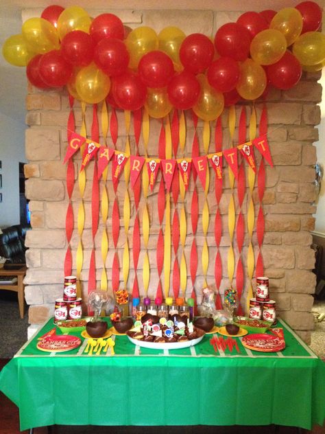 49ers Birthday Party, 49ers Birthday, Superbowl Outfits, Party City Decorations, Superbowl Party Decorations, City Images, Bowl Party Food, 41st Birthday, City Decor