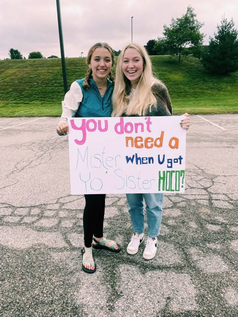 Cute Promposals For Girl Best Friends, Hoco Signs For Your Bestie, Funny Best Friend Hoco Proposal, Homecoming Proposal For Bsf, Best Friend Hoco Proposal Ideas, Hoco Posters For Your Best Friend, Ideas To Ask Your Best Friend To Hoco, Friends Promposal Ideas, Sister Homecoming Proposal