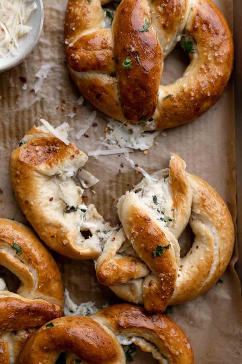 Spinach artichoke stuffed pretzels are extra fluffy soft pretzels stuffed with a creamy and cheesy spinach artichoke filling! Stuffed Pretzels, Cambrea Bakes, Artichoke Stuffed, Cheesy Spinach, Frozen Dessert Recipe, Berries Recipes, Summer Dessert Recipes, Baking Blog, Tasty Baking