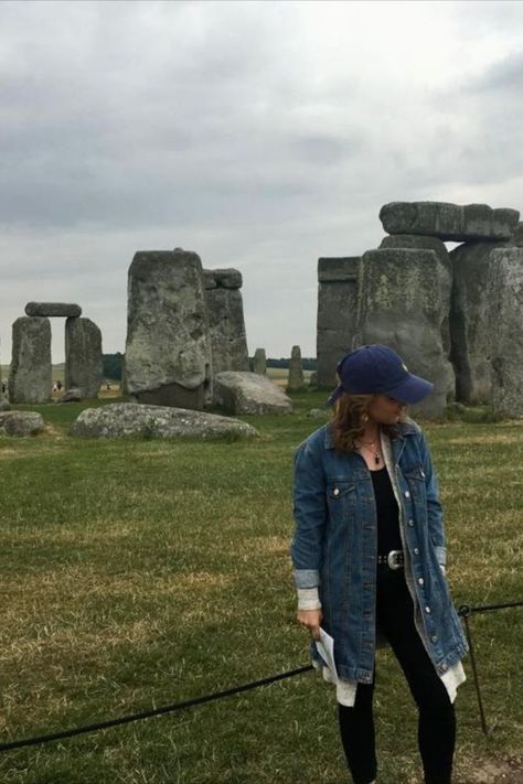 #stonehenge #england #inglaterra #ootd #visitengland Stonehenge, Photo Ideas, The Uk, England, Hats, Travel, Ruins