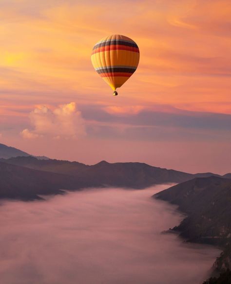 Hot air balloon travel over inspirational landscape Hot Air Balloons Photography, Balloon Photo, Balloons Photography, Air Balloons, Hot Air Balloon, Air Balloon, Ganesha, Hot Air, Warm Colors