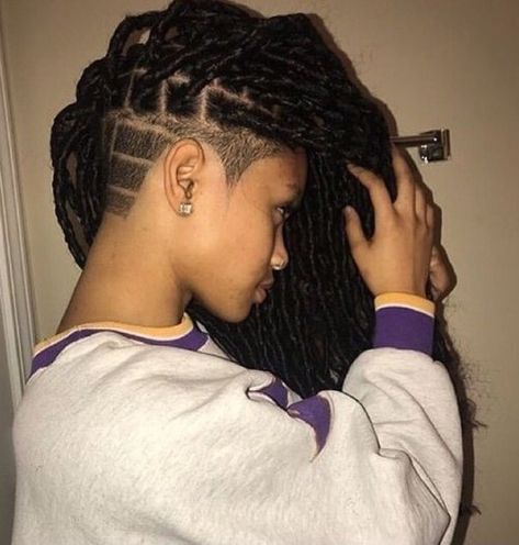 Braids With Shaved Sides, Undercut Long Hair, Shaved Hair Designs, Shaved Side Hairstyles, Tapered Natural Hair, Natural Hair Cuts, Tapered Hair, French Braids, Side Hairstyles