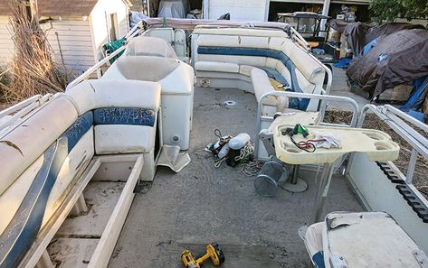 Homemade Pontoon Boat, Pontoon Makeover, Pontoon Boat Ideas, Pontoon Boat Decor, Diy Boat Seats, Pontoon Anchor, Pontoon Boat Furniture, Pontoon Seats, Pontoon Boat Accessories