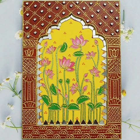 Zarokha Paintings, Lippan Art Mandir, Jharoka Painting, Diwali Display Board Ideas, Jharoka Art, Jharokha Design, Mandir Painting, Painted Mirror Art, Art Deco Curtains