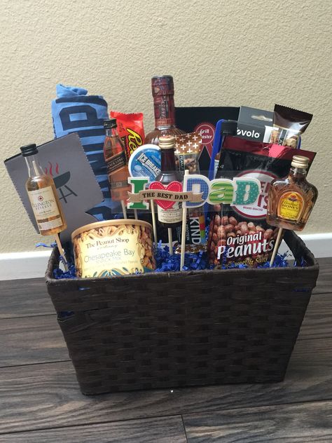 Diy Father’s Day Hamper, Father’s Day Gift Card Basket, Dads Father’s Day Basket, Father's Day Gift Box And Baskets, Dad Birthday Basket, Father’s Day Hamper, Father Day Basket Ideas, Father Day Gift Basket Ideas, Cute Father’s Day Basket