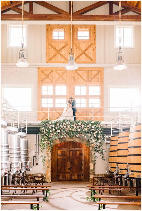 Leesburg Virginia, Wedding Inspiration Summer, Luxury Destination Wedding, Destination Wedding Planner, Beautiful Backdrops, Winery Weddings, Virginia Weddings, Estate Wedding, Room Layout