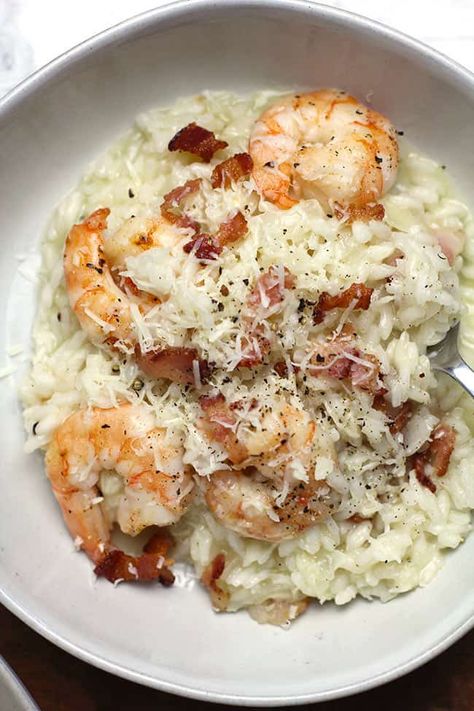 Creamy Shrimp Risotto with Bacon - SueBee Homemaker Shrimp And Bacon Recipes, Shrimp Risotto Recipes, Fish Tacos With Slaw, Pan Seared Sea Bass, Tacos With Slaw, Simple Weeknight Dinners, Bacon Risotto, Blackened Fish Tacos, Blackened Fish