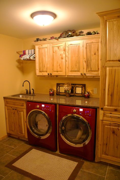 Rustic Laundry Room - traditional - laundry room - minneapolis - Bergstrom Cabinets Traditional Laundry Room, Laundry Room Storage Shelves, Rustic Laundry Rooms, Room Storage Diy, Dream Laundry Room, Bilik Air, Farmhouse Laundry Room, Small Laundry Room, Small Laundry