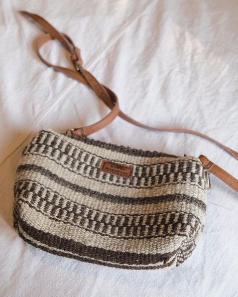 Woven Purse, H U, Spinning, Are You The One, Get It, Sheep, Hand Weaving, Weaving, Purse