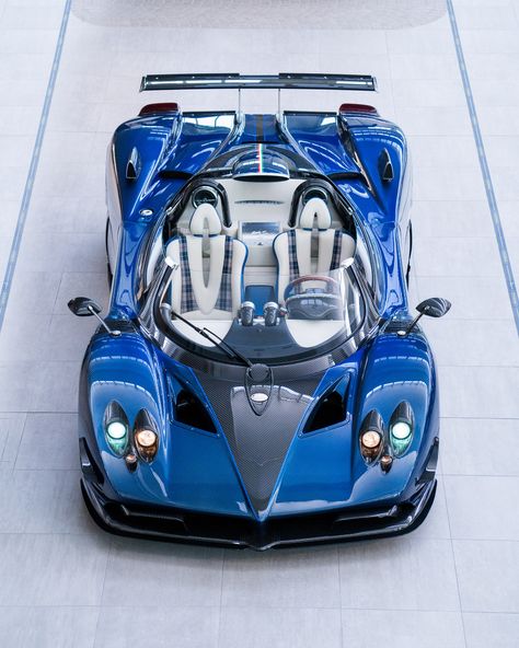 Pagani Zonda Hp Barchetta, Pagani Car, Pagani Zonda R, Richard Thompson, Fast Sports Cars, Pagani Zonda, Pimped Out Cars, Exotic Sports Cars, Super Luxury Cars