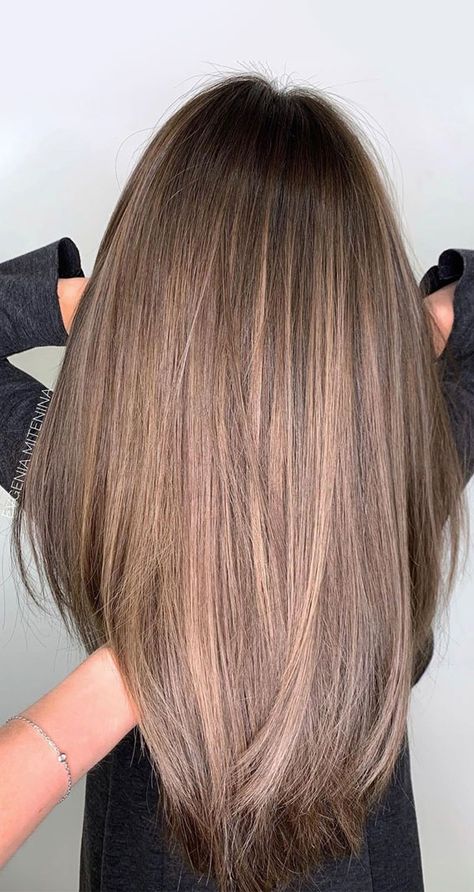 Subtle Blonde Highlights, Colour Hair, Gorgeous Hair Color, Brown Hair Balayage, Balayage Hair Blonde, Boyfriend Diy, Colour Ideas, Hair Colours, Brown Hair With Highlights