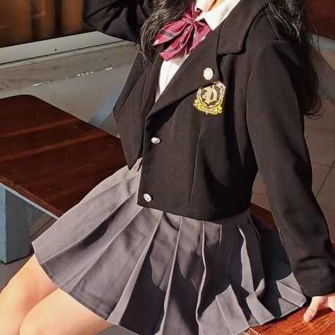 Hopes Peak Academy Uniform, Enhypen Uniform School, Eden Academy Uniform, Decelis Academy Aesthetic, Student Uniform Aesthetic, Decelis Academy Uniform, Hanlim School Uniform, Enhypen Uniform, Royal School Uniform