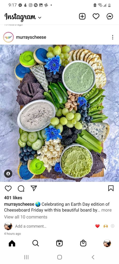 Blue And Green Charcuterie Board, Alien Charcuterie Board, Earth Day Charcuterie Board, Green Charcuterie Board, Birthday Potluck, Friend Trip, Sea Cupcakes, Cheese Trays, Charcuterie Inspiration