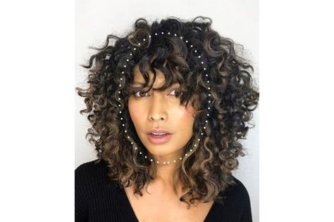 Oblong Face Curly Hairstyles, Girls Curly Hairstyles, Curly Hairstyles For Girls, Round Face Curly Hair, Curly Bob Haircut, Curly Hair Cut, Best Curly Haircuts, Medium Curly Haircuts, Oblong Face Hairstyles