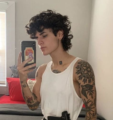 Cute Curly Mullet, Queer Male Haircut, Male Curly Mullet, Queer Men Haircut, Man Mullet Curly, Queer Mullet Curly, Mullet Aesthetic Men, Queer Haircut Curly, Queer Curly Haircut