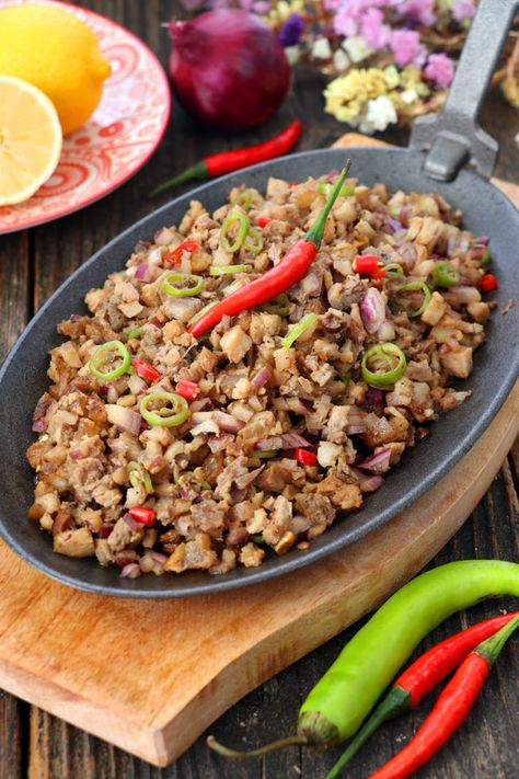 Tuna Sisig Recipe, Pork Sisig Recipe, Tuna Sisig, Sisig Recipe, Recipes Using Pork, Pork Sisig, Foxy Folksy, Filipino Street Food, Pork Belly Slices