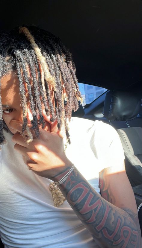 No Risk No Reward, Men Dread Styles, Freeform Dreads, Hair Like Wool, Dread Hairstyles For Men, Cute Dreads, Dreadlock Hairstyles For Men, Light Skin Men, Dark Skin Boys