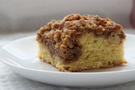 Cinnamon Cream Cheese Coffee Cake features a swirl of sweet cream cheese filling in a traditional coffee cake with a cinnamon-nut crumb topping. Cheese Coffee Cake, Cream Cheese Coffee Cake, Cinnamon Cream Cheese, Torte Cupcake, Gateaux Cake, Coffee Cake Recipes, A Piece Of Cake, Food Breakfast, Creating Memories