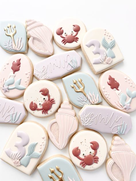 Two The Sea Cookies, Mermaid Cookies Decorated, Ariel Cookies, Mermaid Birthday Cookies, Little Mermaid Cookies, Mermaid Sugar Cookies, Ocean Cookies, Pastel Cookies, Seashell Cookies