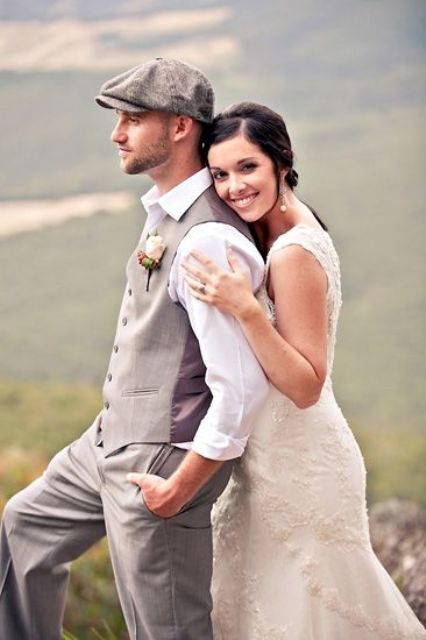 Excellent Wedding Hat Ideas For Your Groom Rustic Groom, Vintage Groom, Prom Poses, Australian Wedding, Prom Photos, Wedding Vintage, Wedding Forward, Vintage Inspired Wedding, Groom Attire