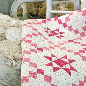 Red White Quilt Patterns, Red And White Quilts Vintage, Red And Cream Quilts, Red Quilts Ideas, Diy Quilting, Mccalls Quilting, Irish Chain Quilt, Two Color Quilts, White Quilts