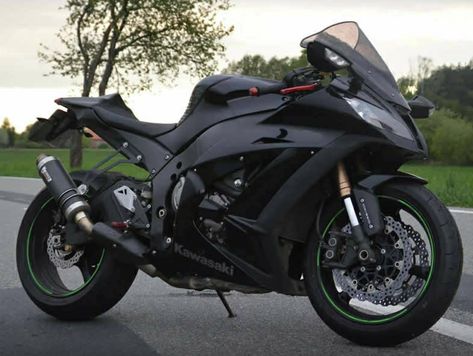 Matte Motorcycle, Kawasaki Motorcycles Sport Bikes, Kawasaki Ninja Bike, Ninja Motorcycle, Ninja Bike, Ninja Zx10r, Kawasaki Motorcycle, Kawasaki Bikes, Cool Dirt Bikes