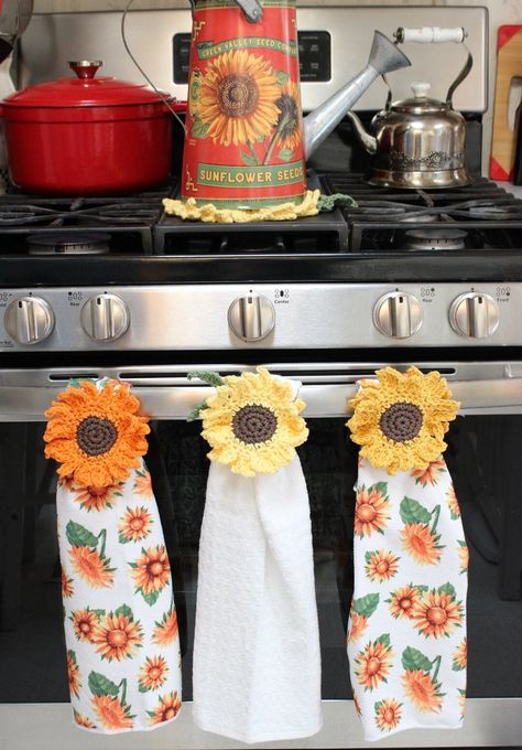 Crochet kitchen towels