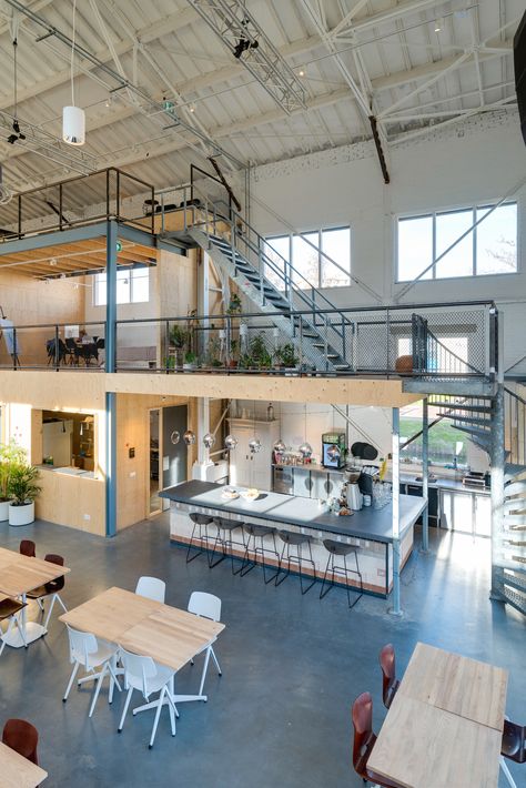 Frameweb | What if the future office isn't an office at all? Office In Warehouse, Factory Office Design, Office Mezzanine, Loft Office Space, Loft Office Design, Home Compound, Cafe Interior Ideas, Loft Warehouse, Office Cafeteria