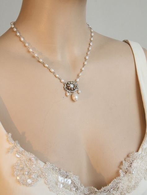 Pearls and Rhinestone NecklaceJewelry Bridal  by mylittlebride, $89.00 Vintage Formal Pearl Necklace, Vintage Pearl Necklace For Vintage Events, Vintage White Pearl Bridal Necklace, Vintage Pearl White Necklace With Pearl Pendant, Victorian Pearl Necklace With Pearl Pendant, Antique Pearl Necklace, Pearl Necklace Silver, Bridal Necklaces, Simple Necklace Designs