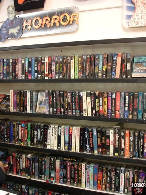 Video store Horror section 80s Horror, The Boogeyman, Ghost Ship, Video Store, Cassandra Clare, Ghost Stories, Intj, Book Shelf, King Kong