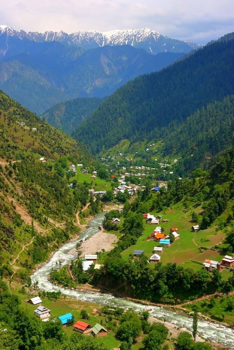 River Neelum flows through whole Kashmir, Pakistan. In this photo river is flowing with beautiful landscape in its surrounding. Neelam Valley, Pakistan Pictures, Kashmir Pakistan, Beautiful Valley, Natural Photo, Azad Kashmir, Teddy Day, Romantic Love Song, Beautiful Landscapes