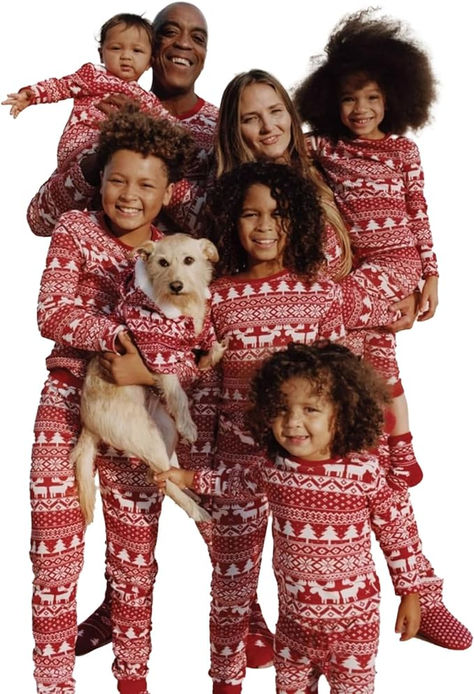 Available in many different styles, the family Christmas pajama set includes stripes, elk, Christmas snowflakes and other beautiful patterns! A classic element is a design works all winter, not just Christmas. Reindeer Pajamas, Christmas Pjs Family, Xmas Pjs, Xmas Pajamas, Xmas Outfits, Matching Family Christmas Pajamas, Family Pajama Sets, Matching Christmas Pajamas, Christmas Pajama Set